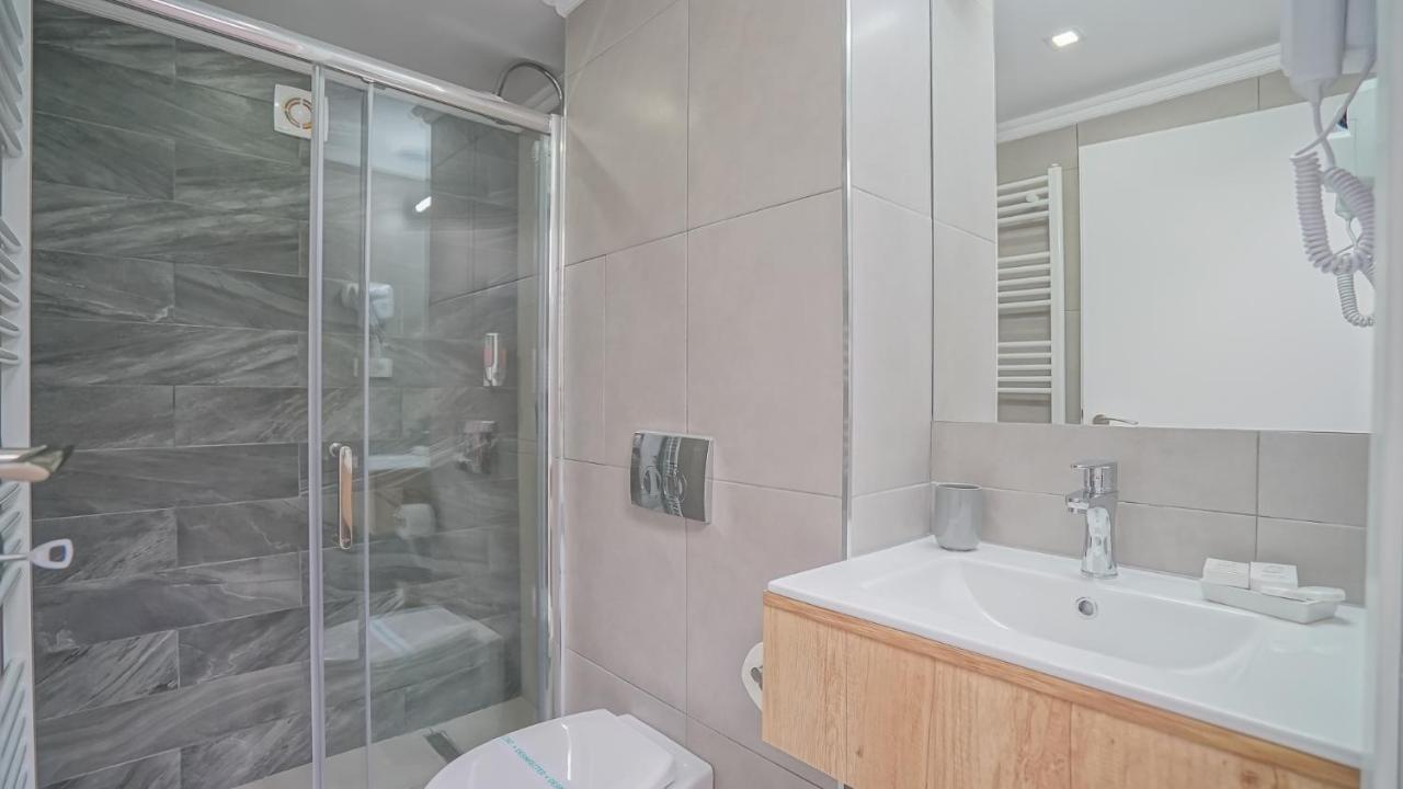 Monarch House Hotell Braşov Eksteriør bilde