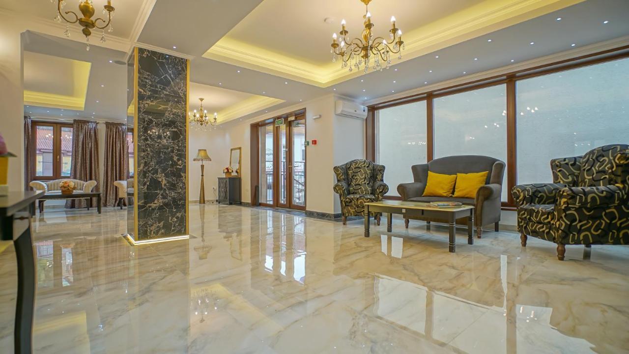 Monarch House Hotell Braşov Eksteriør bilde